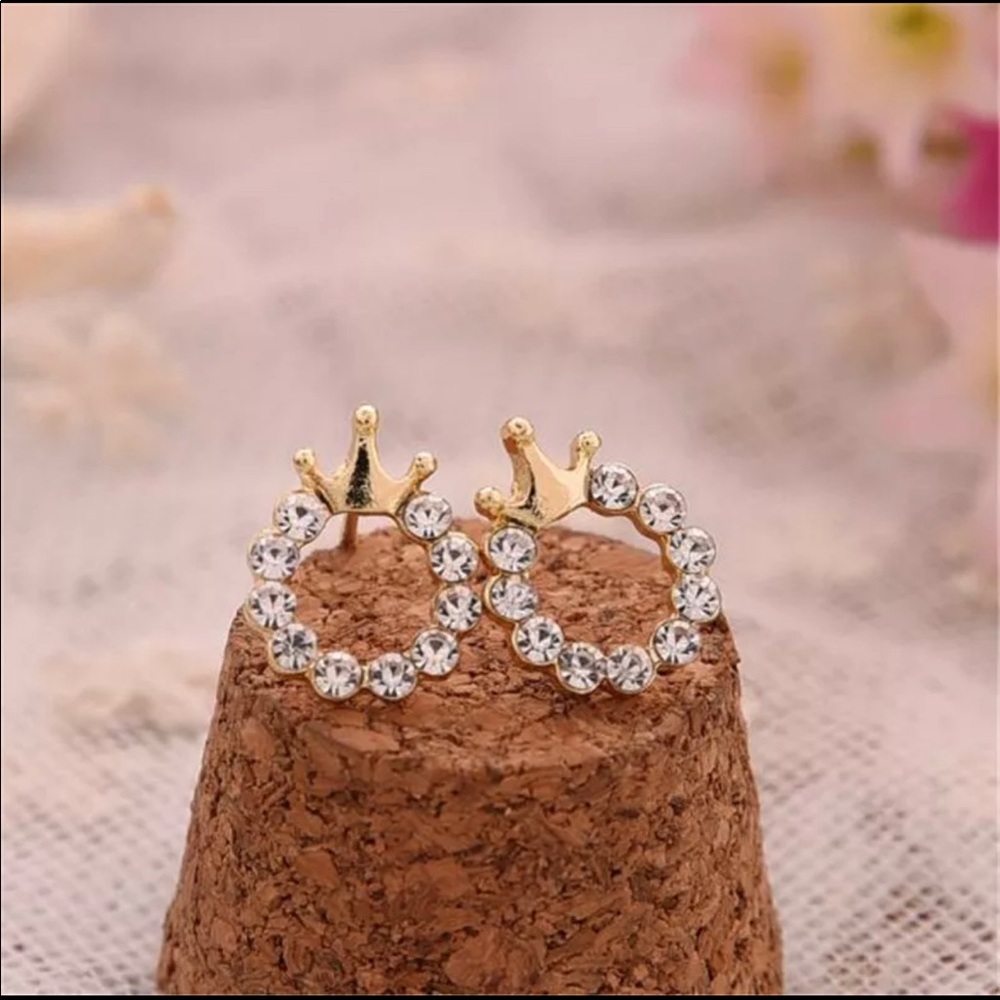 Gold Crystal Round Crown Stud Earrings - Picture 2 of 2